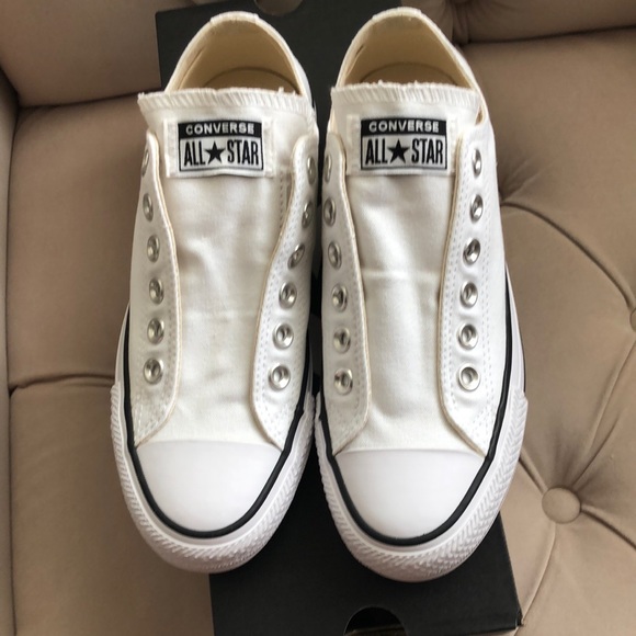 Converse Chuck Taylor All Star Laceless (uni-sex) Size 6 (NWT) - Picture 12 of 13